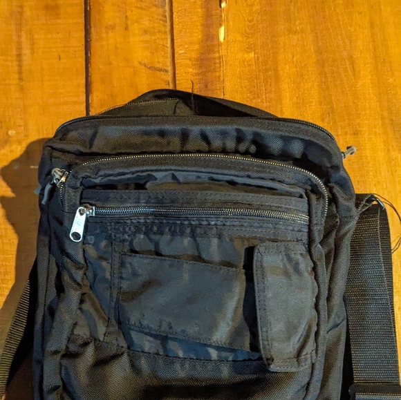 Mountain Equipment Co-op Bag - Picture 7 of 9